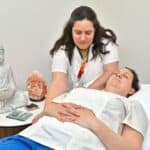 Reiki की मदद से सांस लेने की सही क्रिया कीजिए और दिखिए चमत्कार