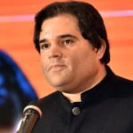 सोनिया-राहुल ने ठुरकाया वरूण गांधी वापस पहुंचे Modi की शरण में