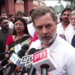 इन्फ्लुएंसर की पिटाई पर राहुल गांधी-अखिलेश और तमाम नेताओं के मुंह पर क्या दही जम गई 